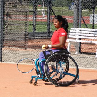 Bitte sende Deine Foto an info@wheelchairtennis.ch