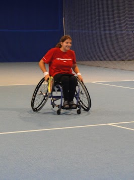 Bitte sende Deine Foto an info@wheelchairtennis.ch