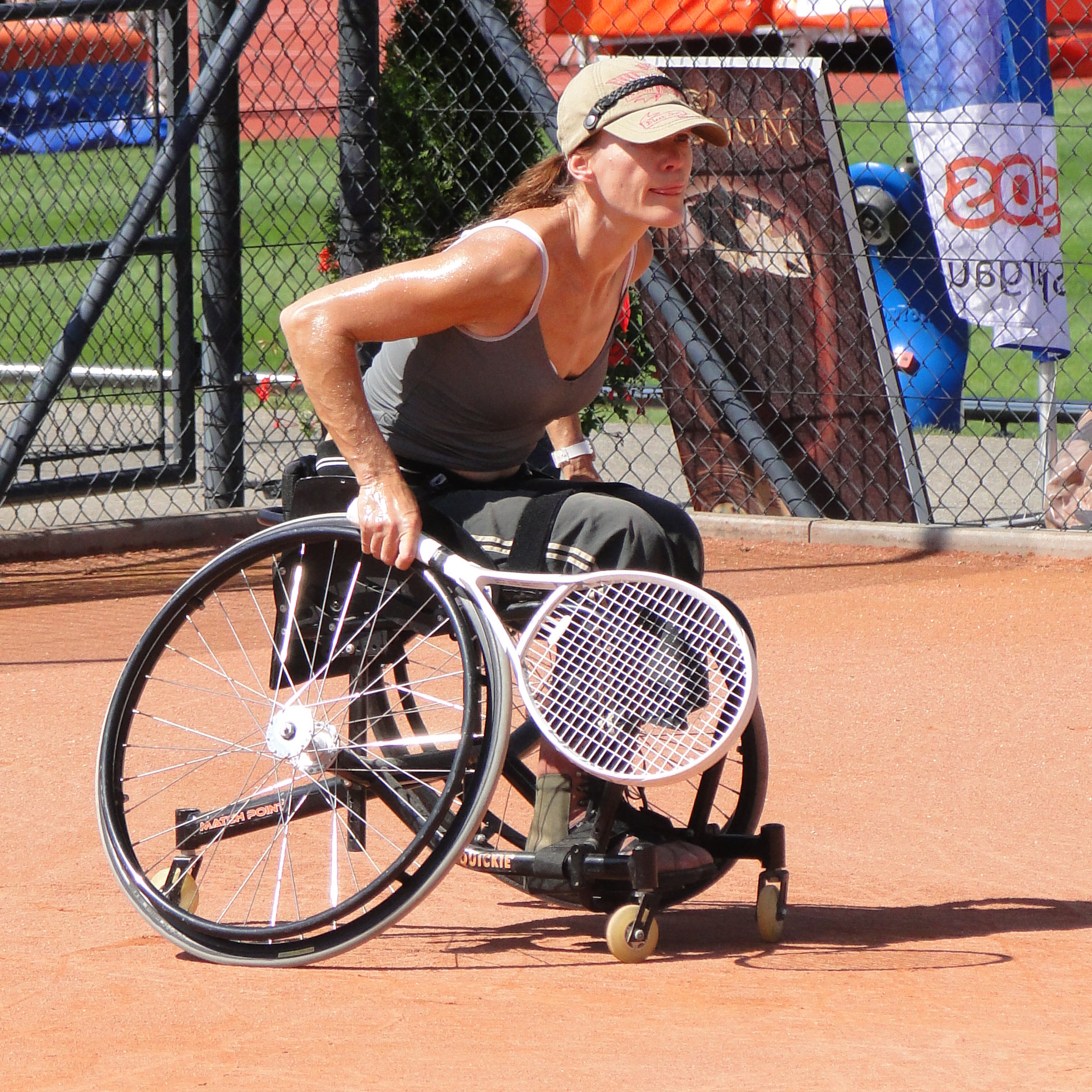 Bitte sende Deine Foto an info@wheelchairtennis.ch